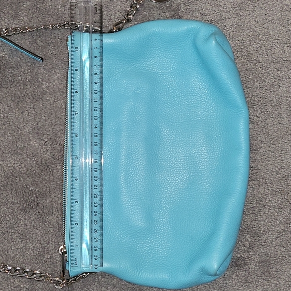 Michael Kors crossbody purse - Picture 7 of 8